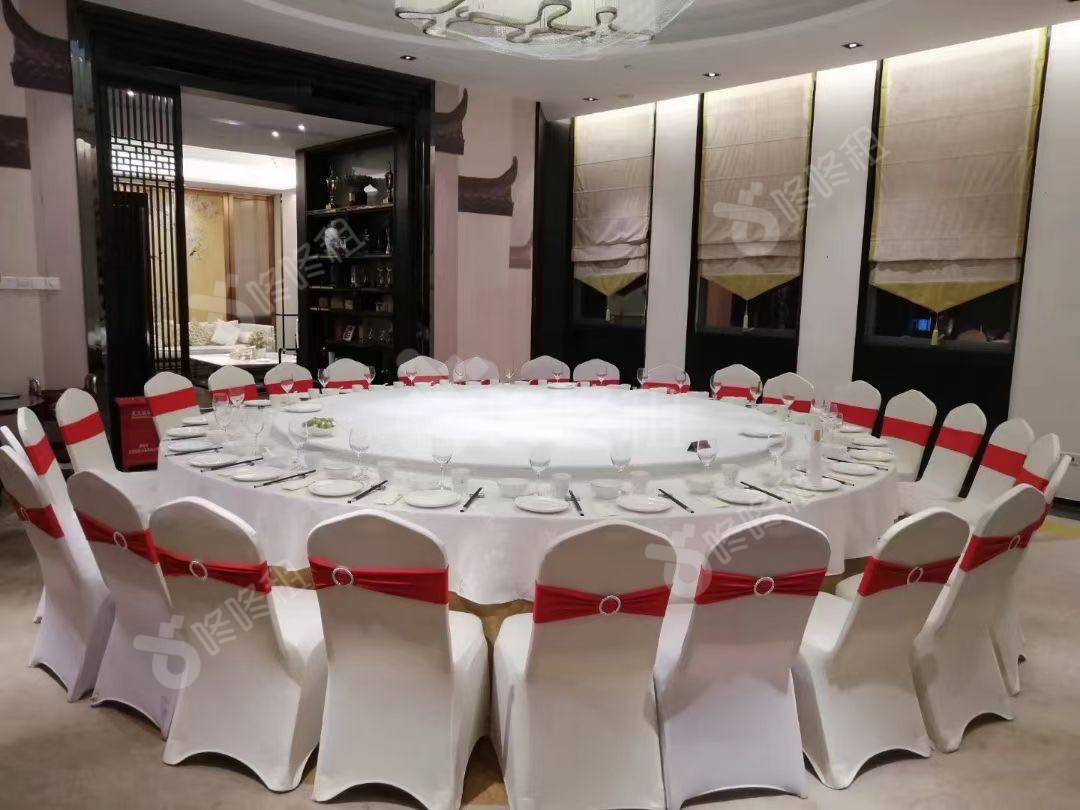 海王银河科技大厦_1450平_豪装_办公室隔间