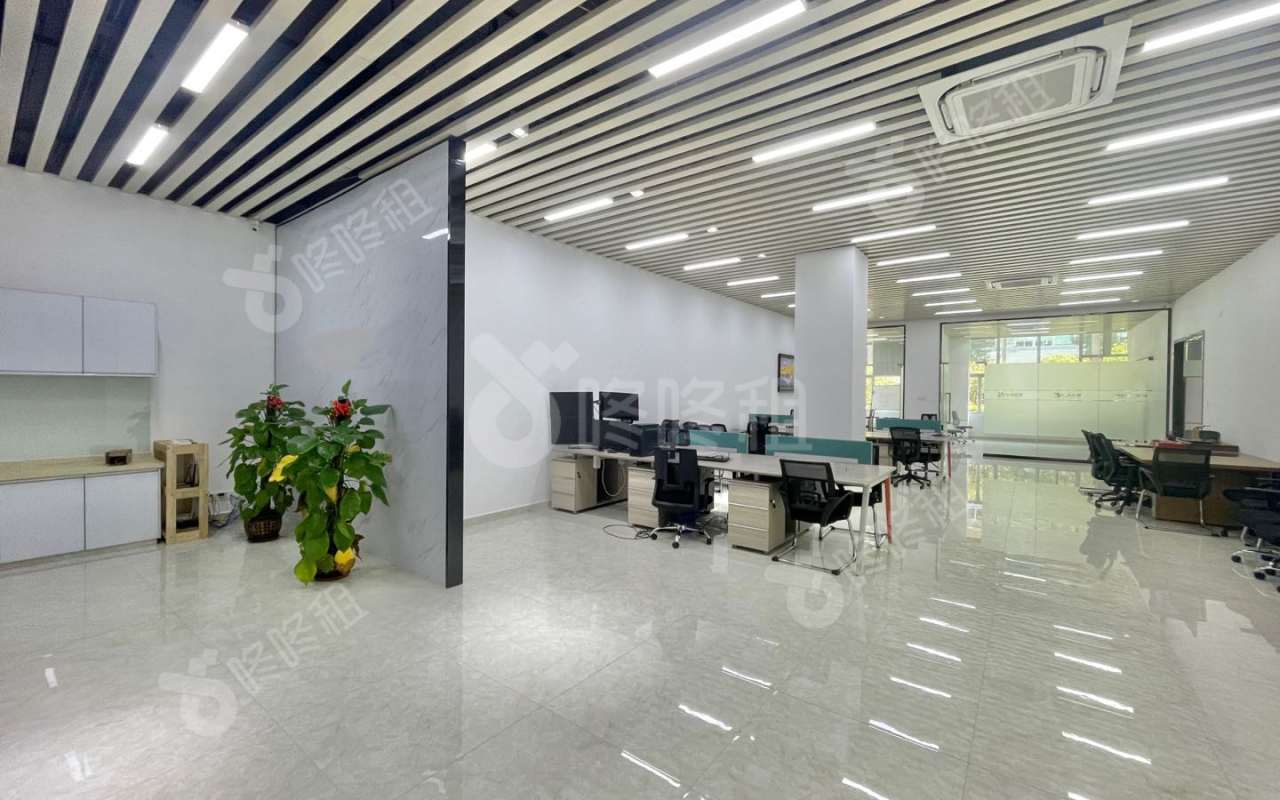 麻雀岭工业区_248平_豪装_办公室开间