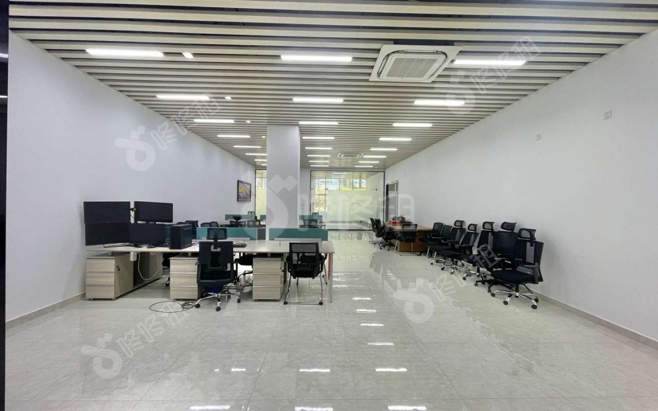 麻雀岭工业区_248平_豪装_办公室开间