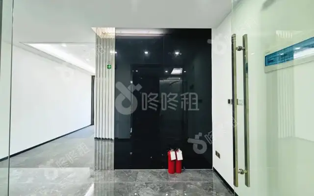 方大城_113平_精装_办公室房源出租