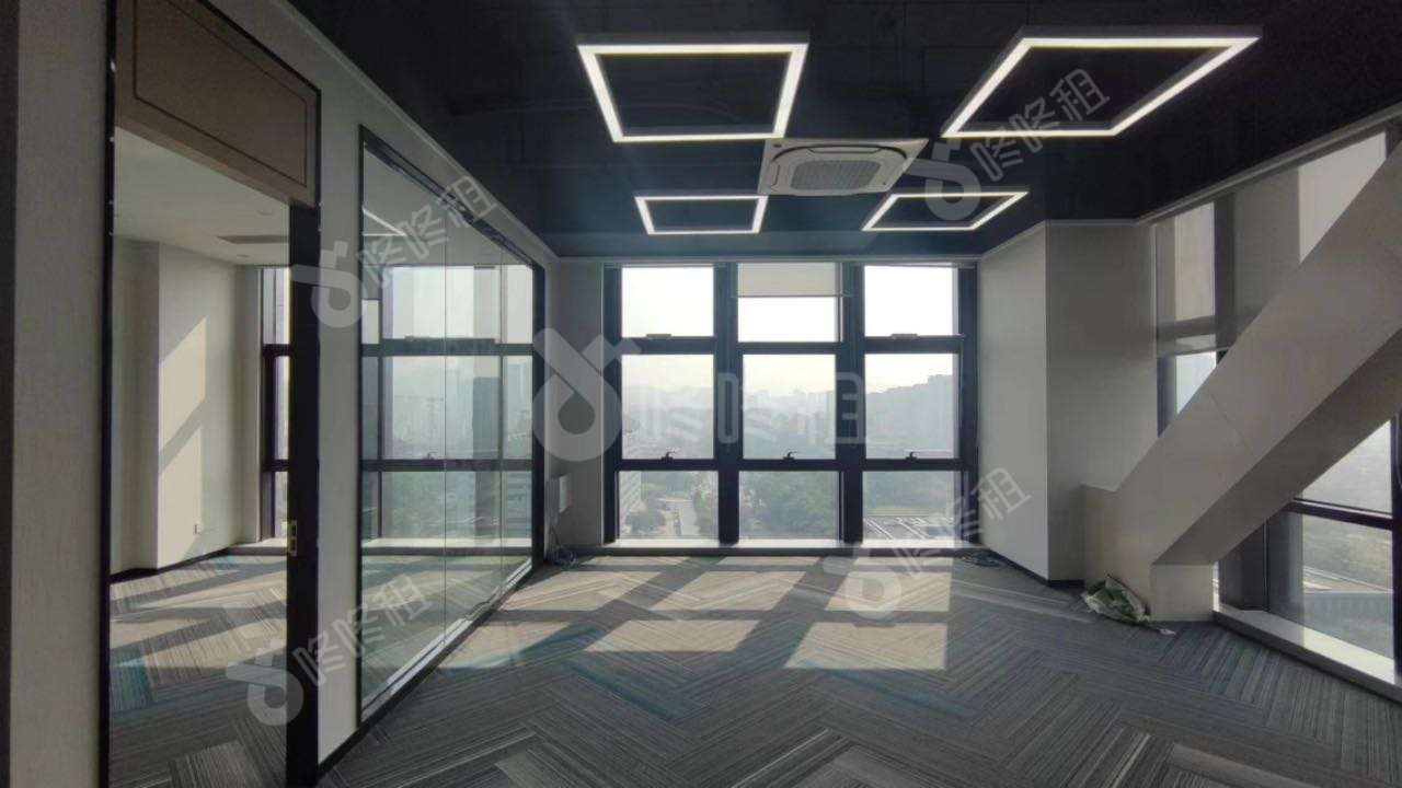 神舟天运大厦_178平_精装_办公室隔间