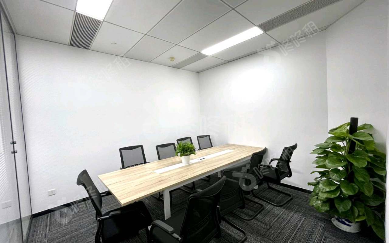 远洋大厦_269平_精装_办公室隔间