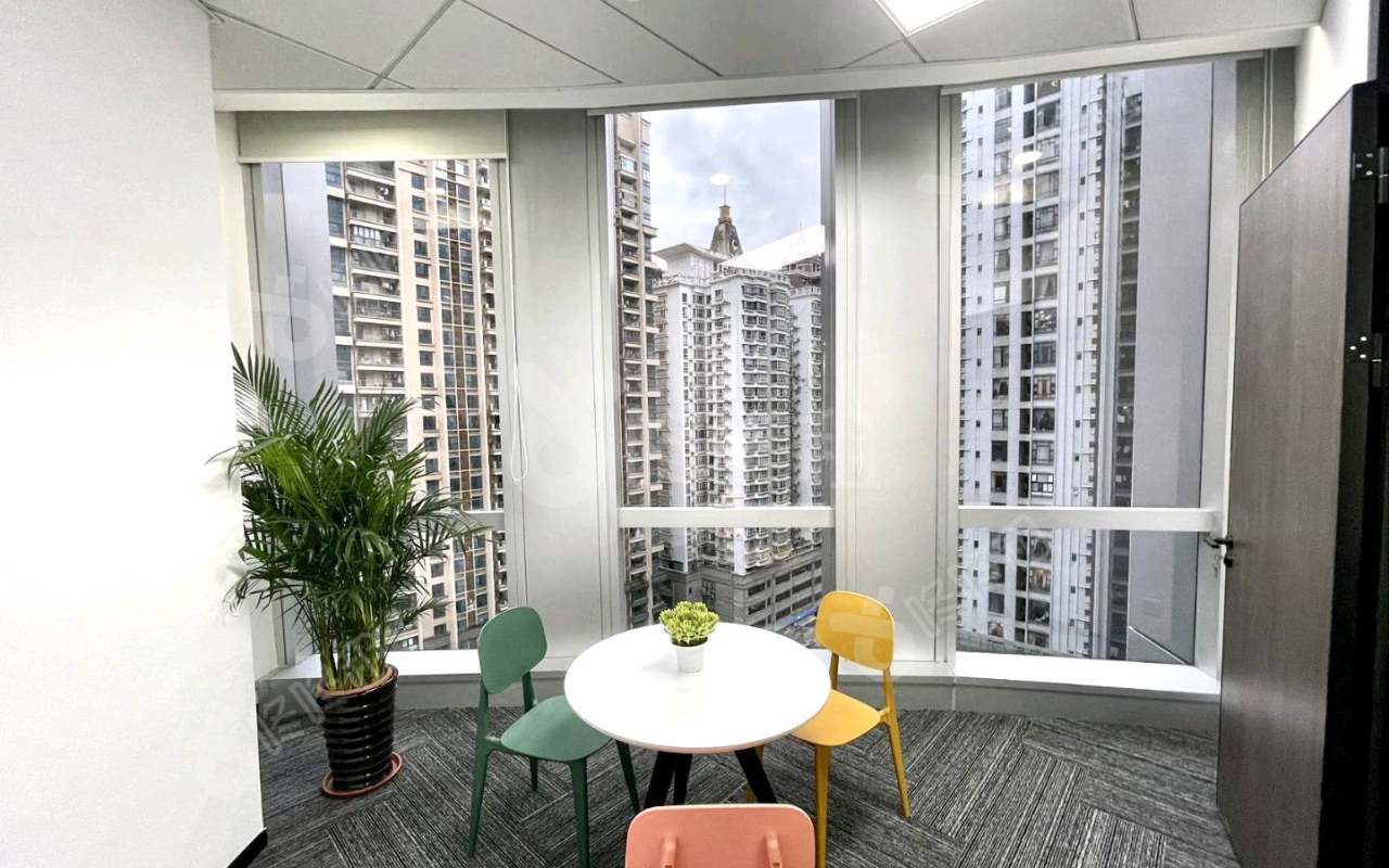 远洋大厦_269平_精装_办公室隔间