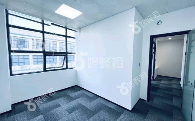 华侨城创意文化园_405平_精装_办公室隔间