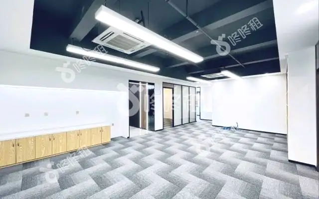 华侨城创意文化园_405平_精装_办公室房源出租