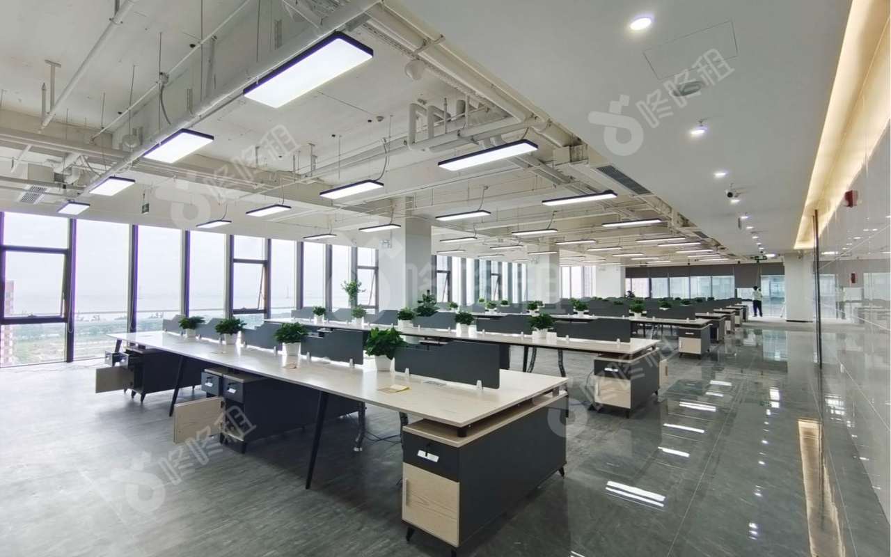 前海科兴科学园(正中华丽中心)_2012平_精装_办公室开间