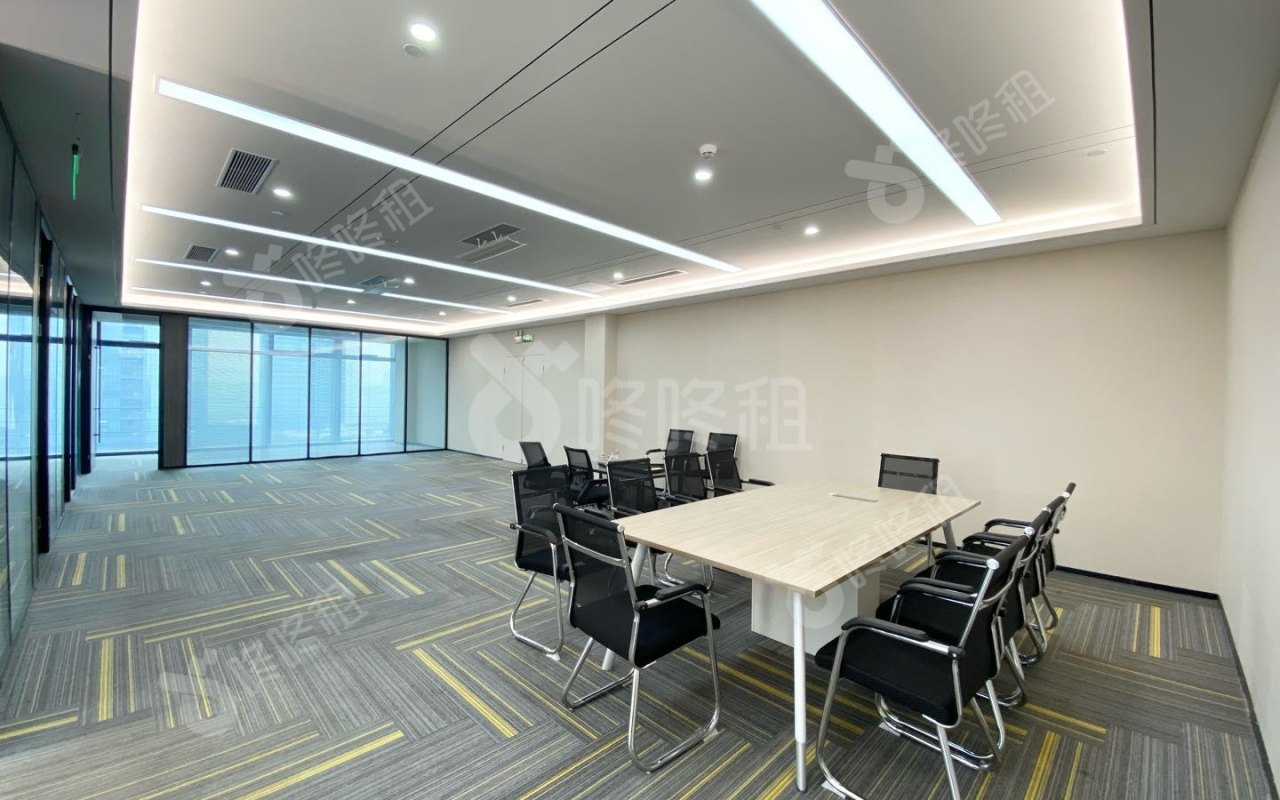 北邮科技大厦_652平_精装_办公室开间