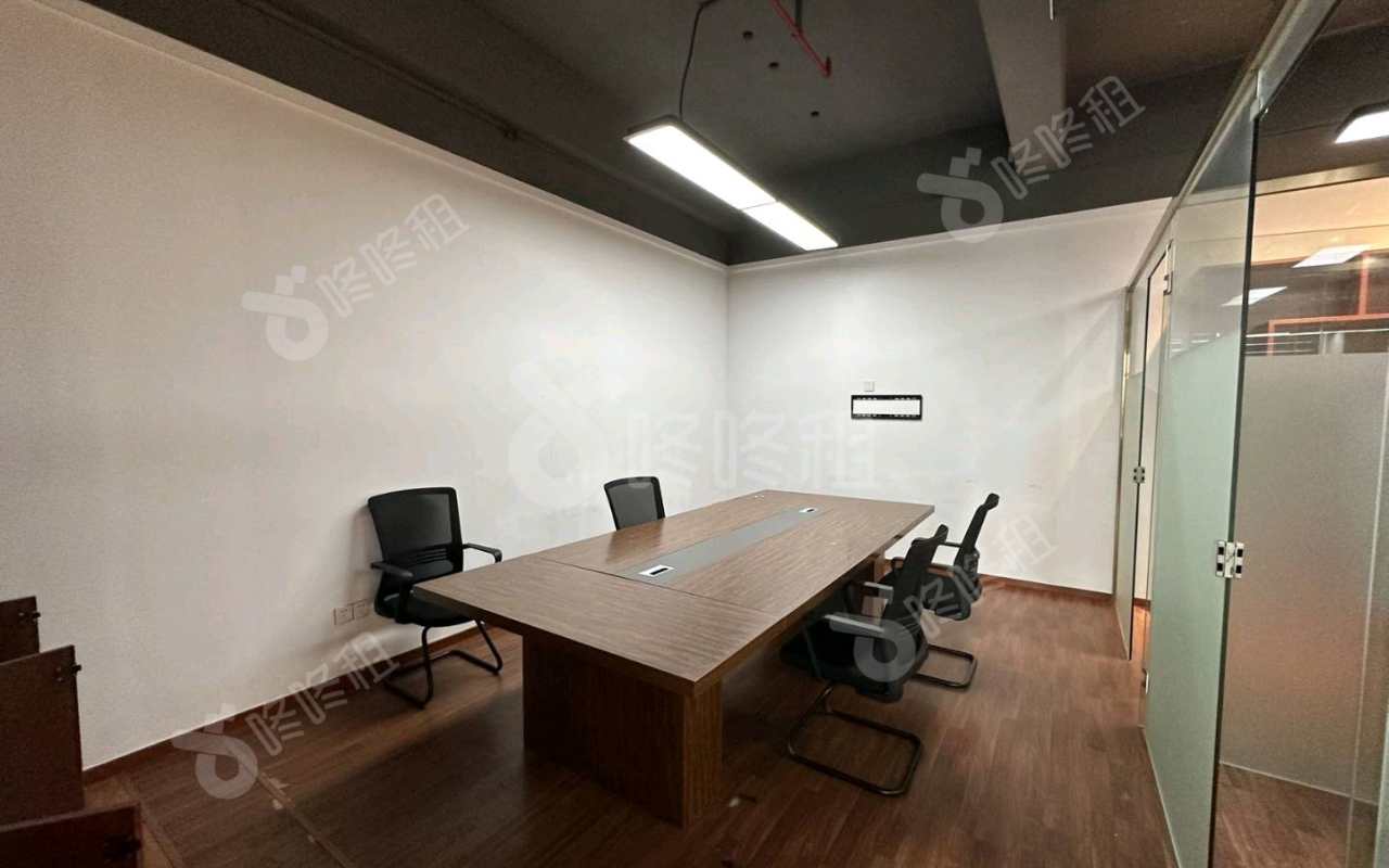 稻兴环球科创中心(信义领域)_172平_精装_办公室开间