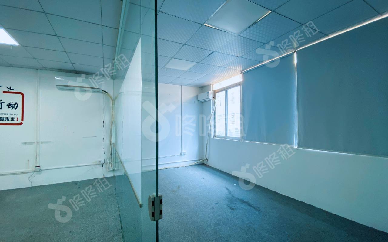 优创空间_261平_精装_办公室隔间