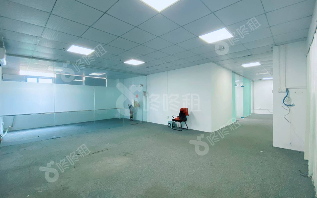 优创空间_261平_精装_办公室开间