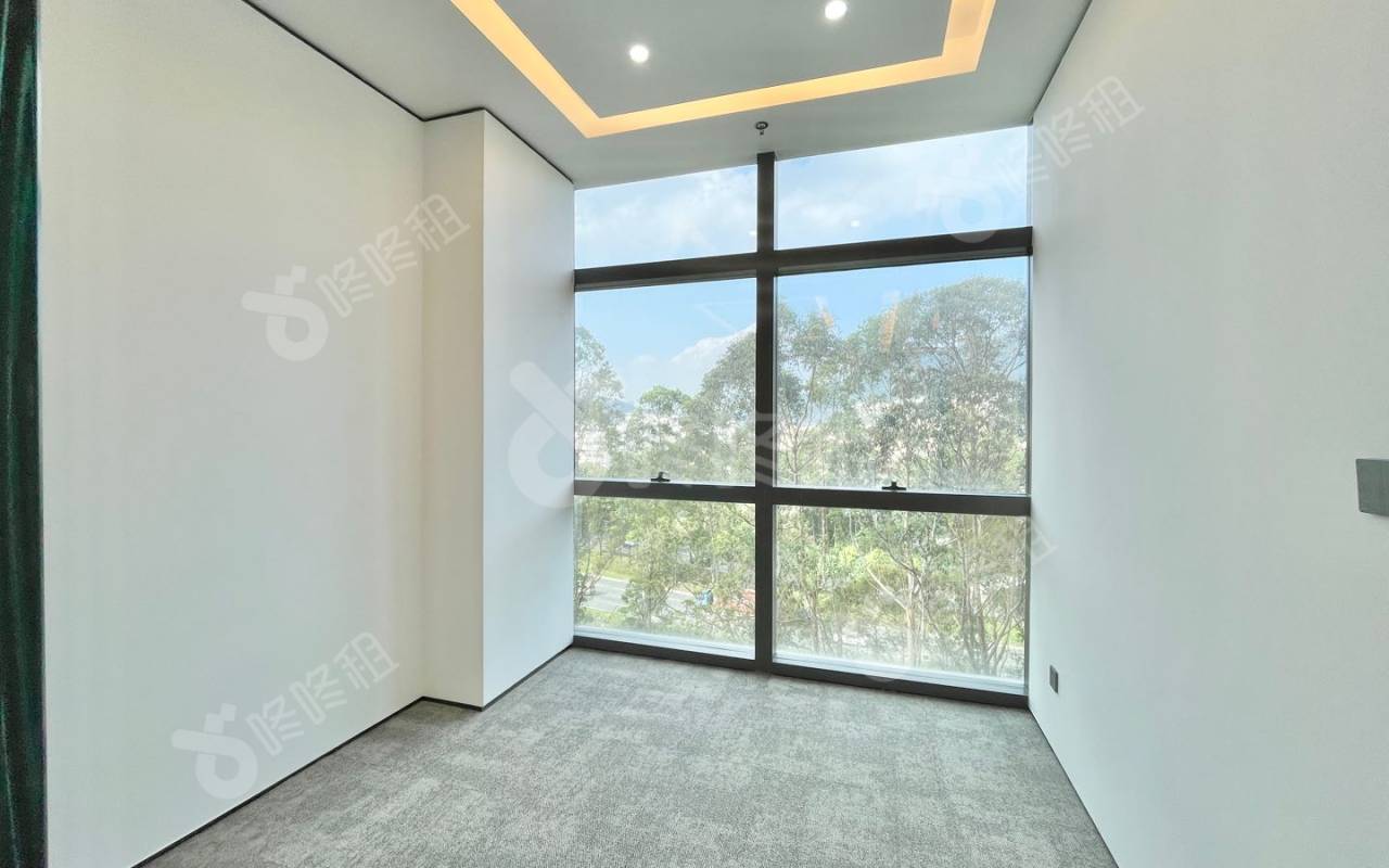 绿景美景广场_196平_豪装_办公室隔间