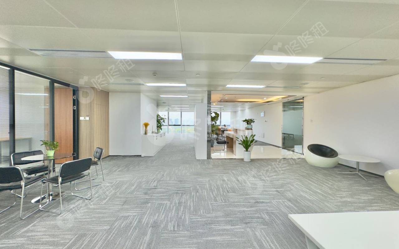 尚美科技大厦_676平_精装_办公室开间