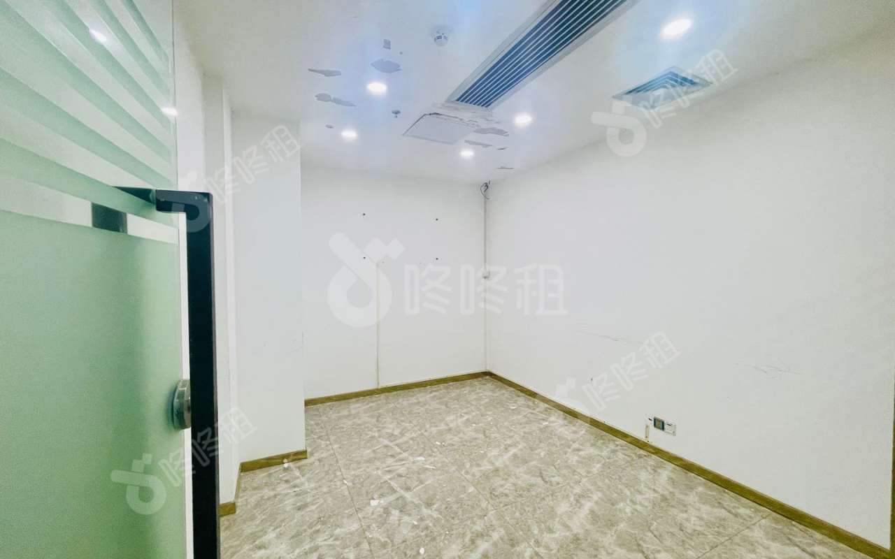 荔源商务大厦(荔园广场)_498平_精装_办公室隔间