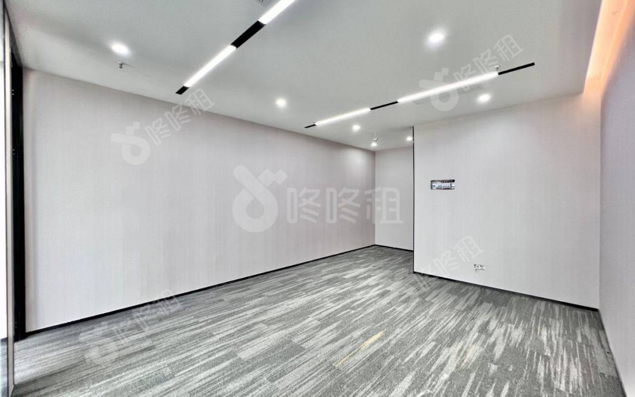 讯美科技广场_210平_精装_办公室隔间