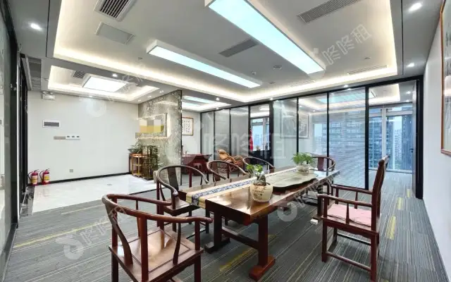 易尚中心_168平米_精装_办公室房源出租