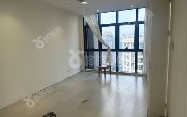 橄榄大厦(亿民平安国际大酒店)_102平_精装_办公室房源出租