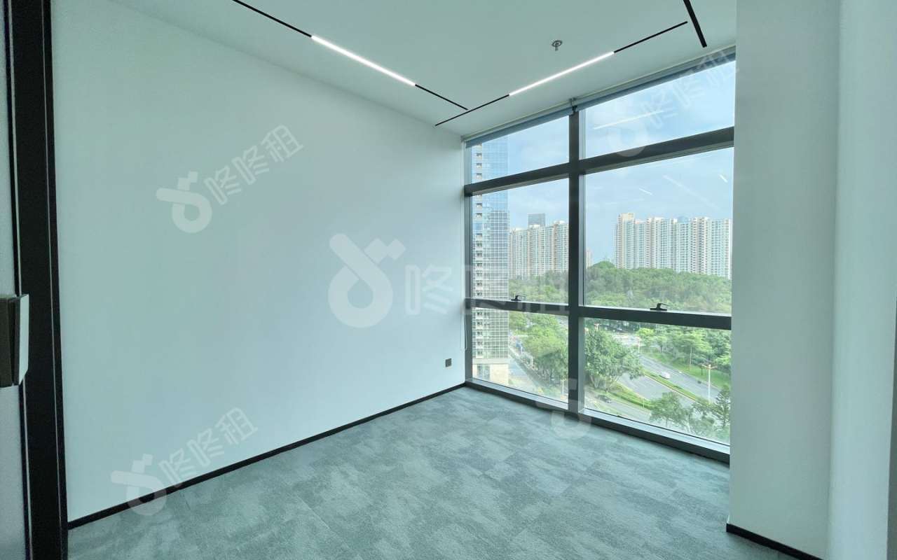 绿景美景广场_378平_精装_办公室隔间