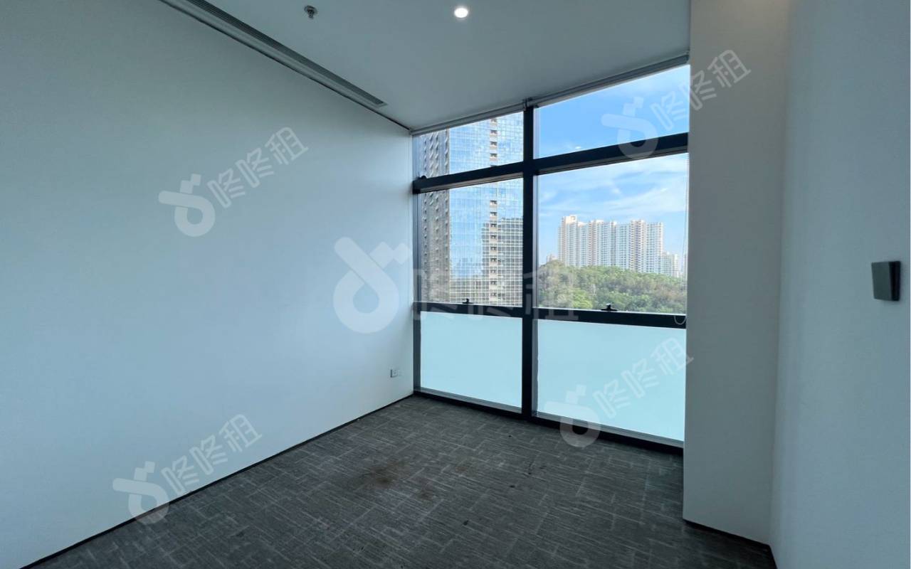 绿景美景广场_452平_豪装_办公室隔间