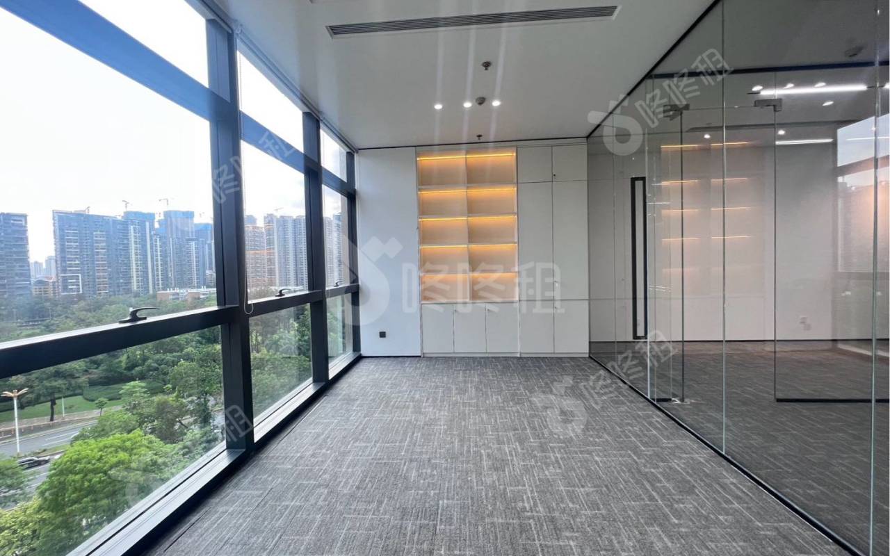 绿景美景广场_452平_豪装_办公室隔间