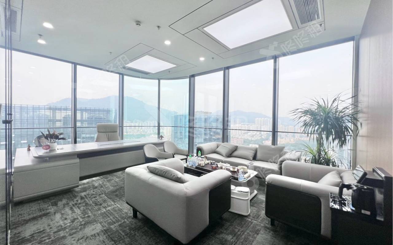 方大城_237平_精装_办公室隔间