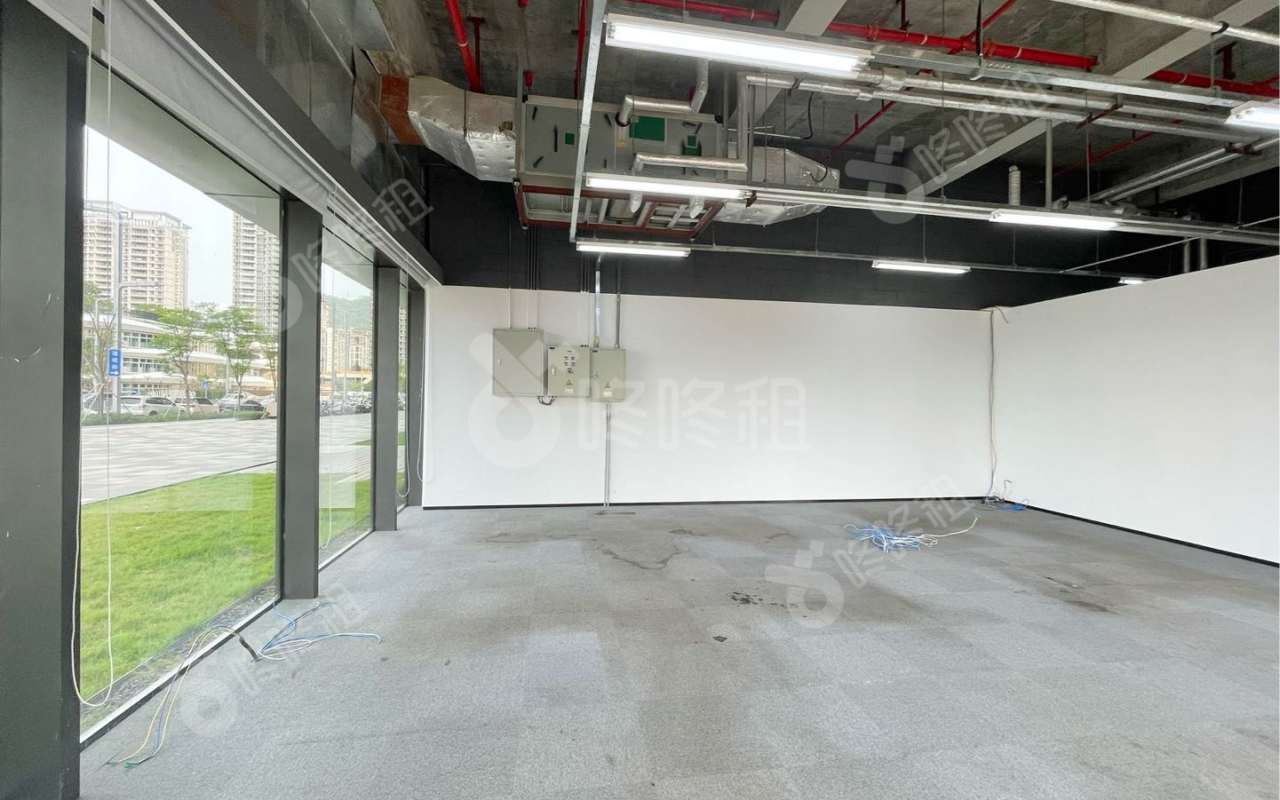 前海颐都大厦_459.85平_简装_办公室开间