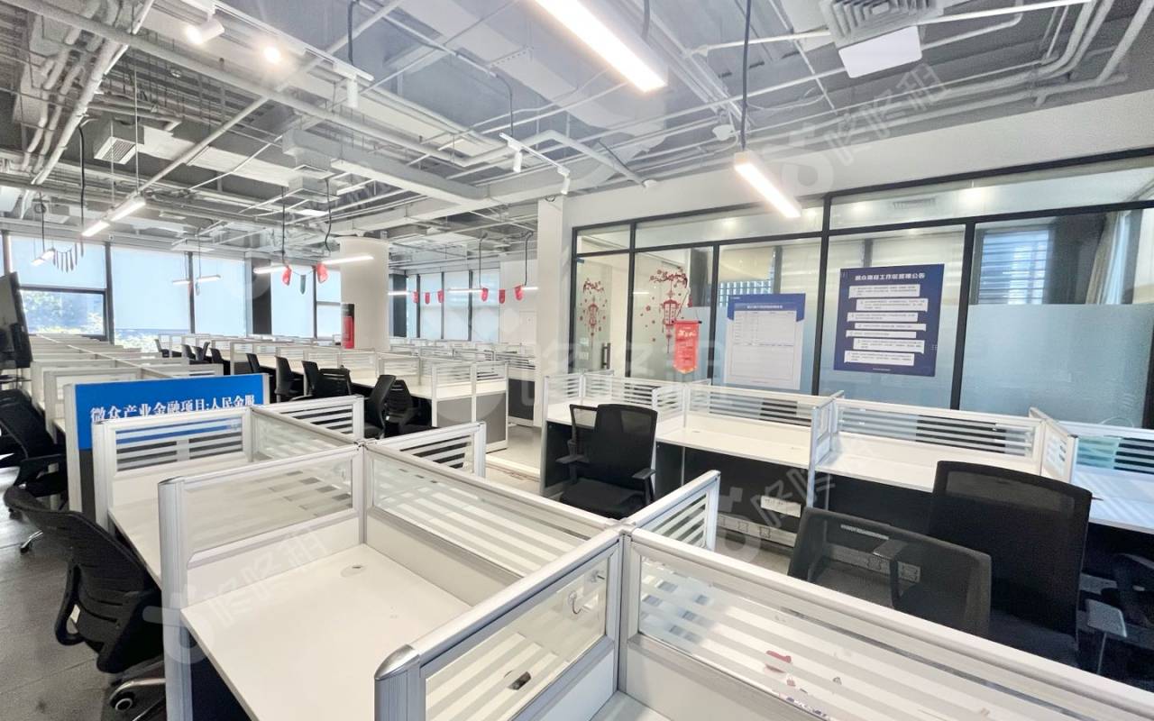 前海深港基金小镇_598平_精装_办公室开间