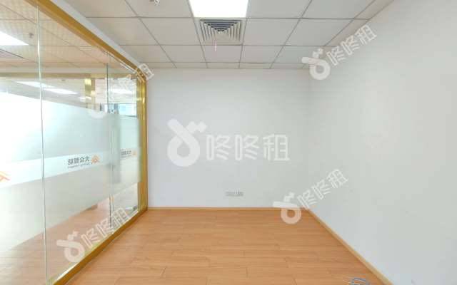 泰邦科技大厦_210平_精装_办公室隔间