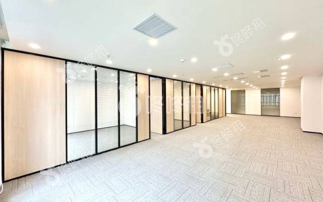 泰邦科技大厦_216平_精装_办公室开间