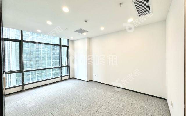 泰邦科技大厦_216平_精装_办公室隔间