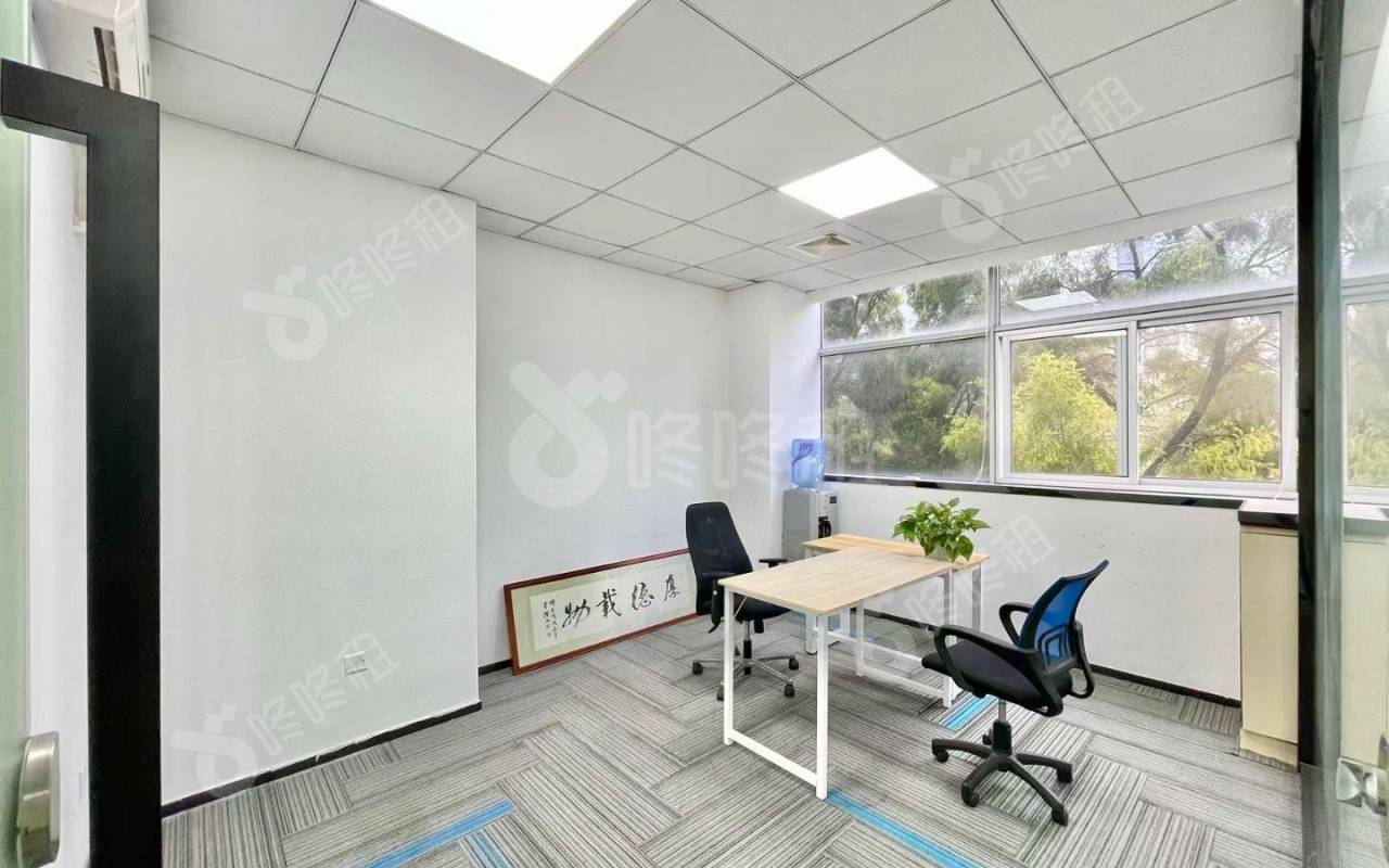 深圳软件园_218平_精装_办公室隔间