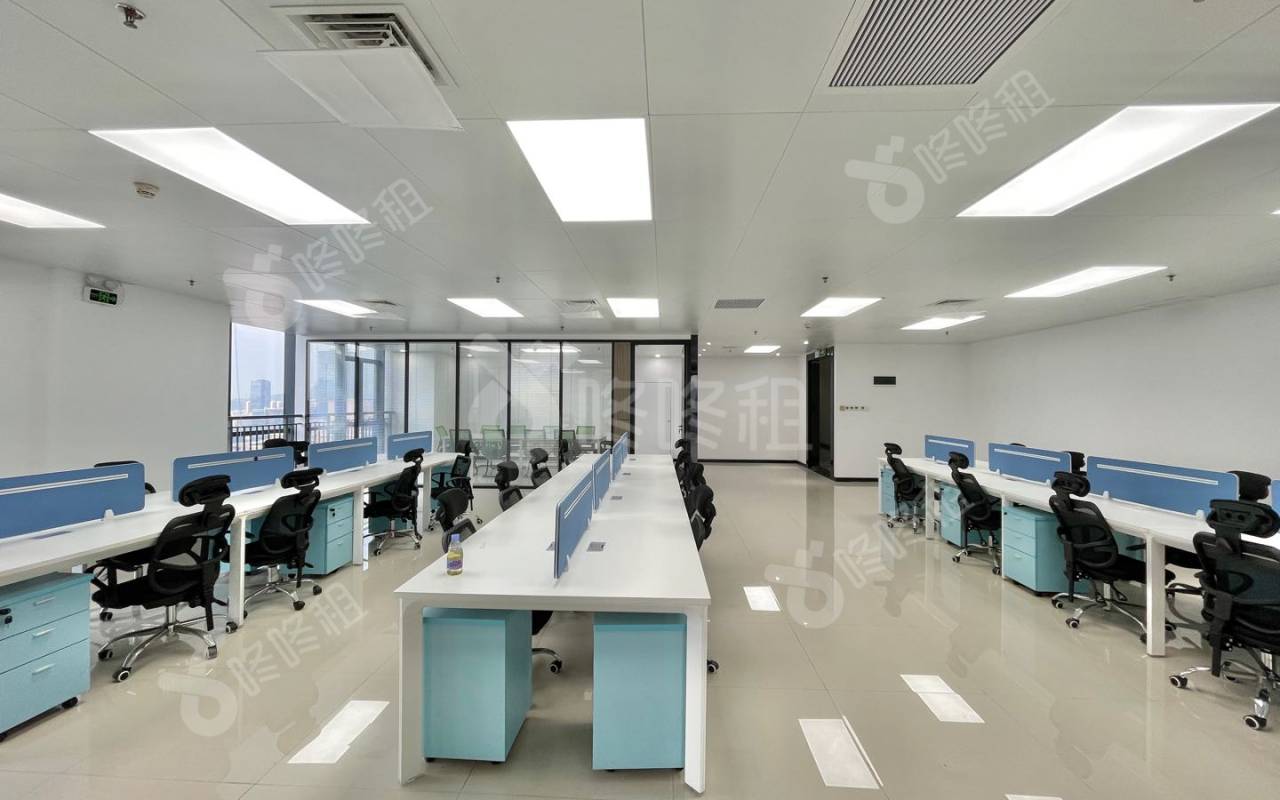 比克科技大厦_338平_豪装_办公室开间