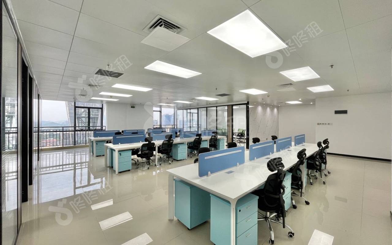 比克科技大厦_338平_豪装_办公室开间