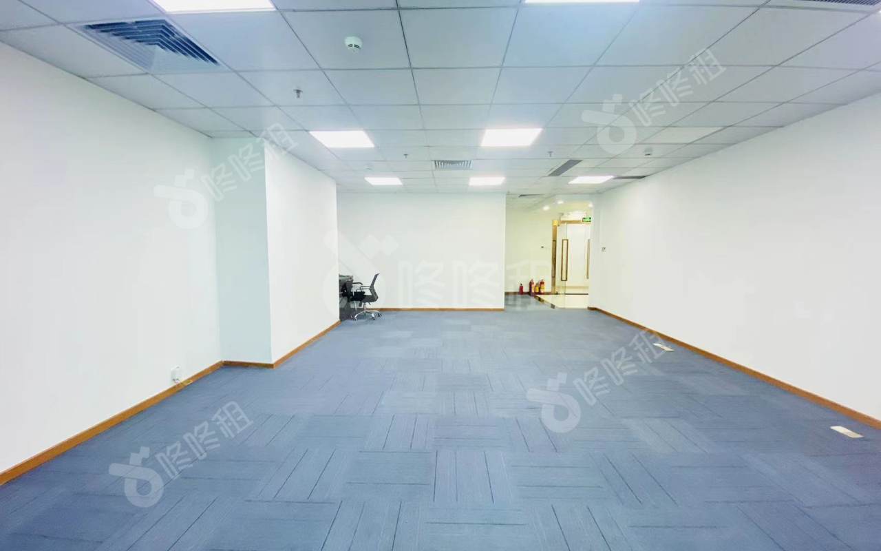 苍松大厦_268平_精装_办公室开间