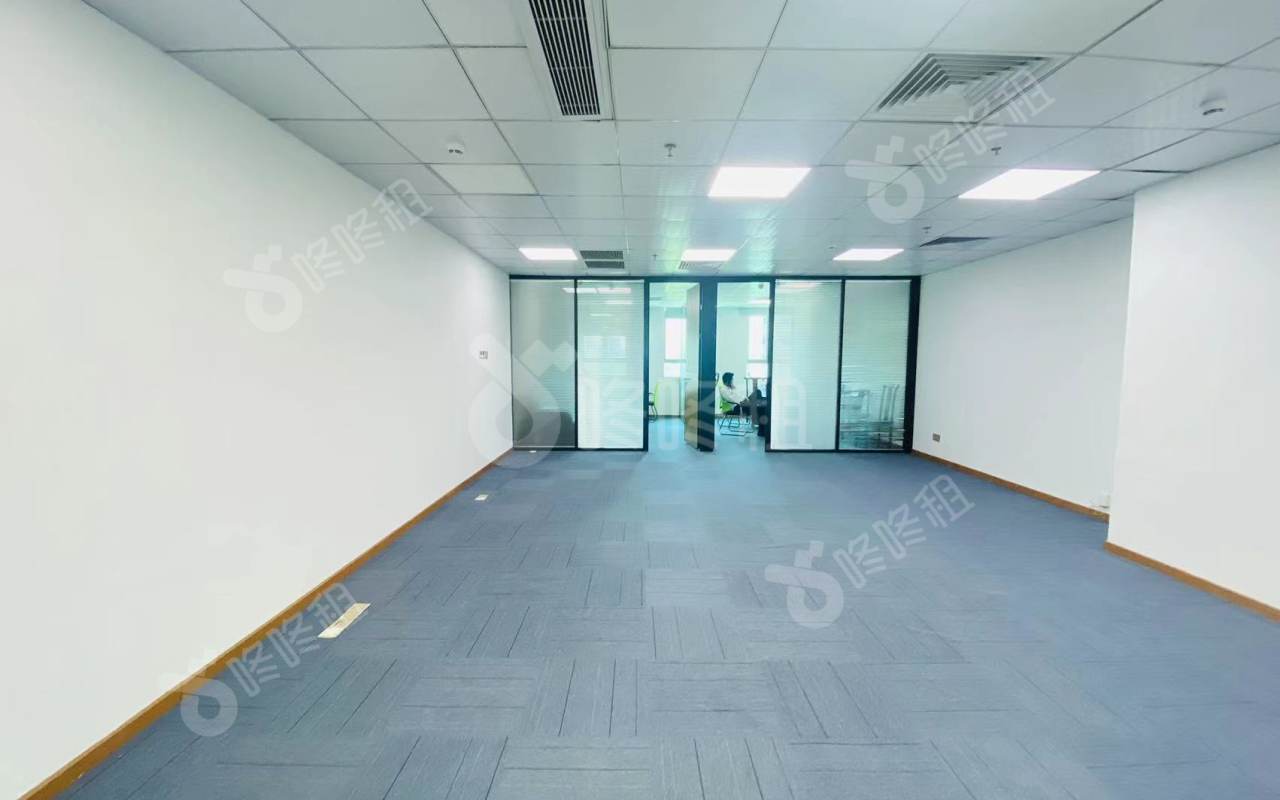 苍松大厦_268平_精装_办公室开间