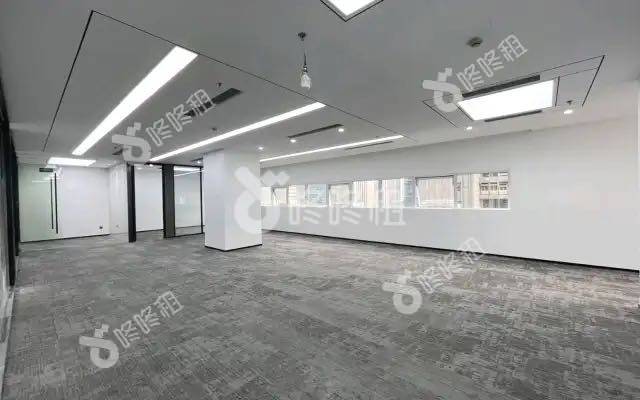 飞亚达科技大厦_115平_精装_办公室隔间