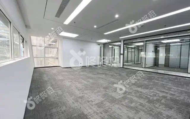 飞亚达科技大厦_115平_精装_办公室隔间