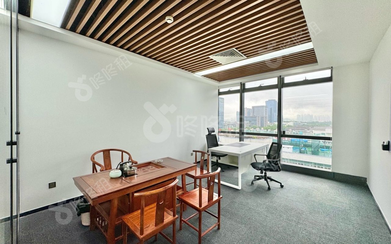 威盛科技大厦_215平_精装_办公室隔间