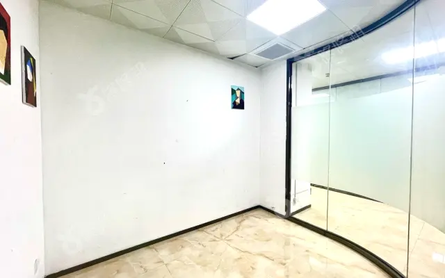新能源大厦_586平_精装_办公室房源出租