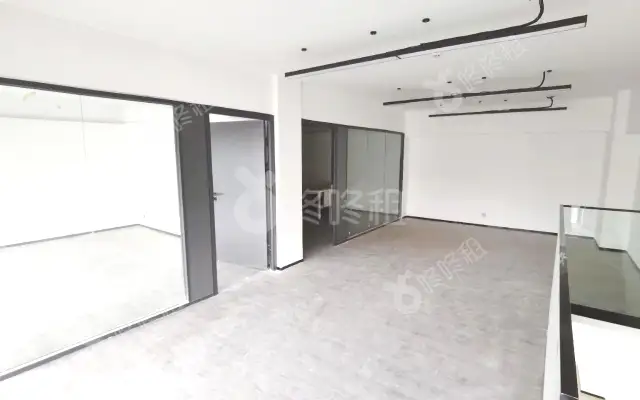 卓汇佳广场_347平米_精装_办公室房源出租