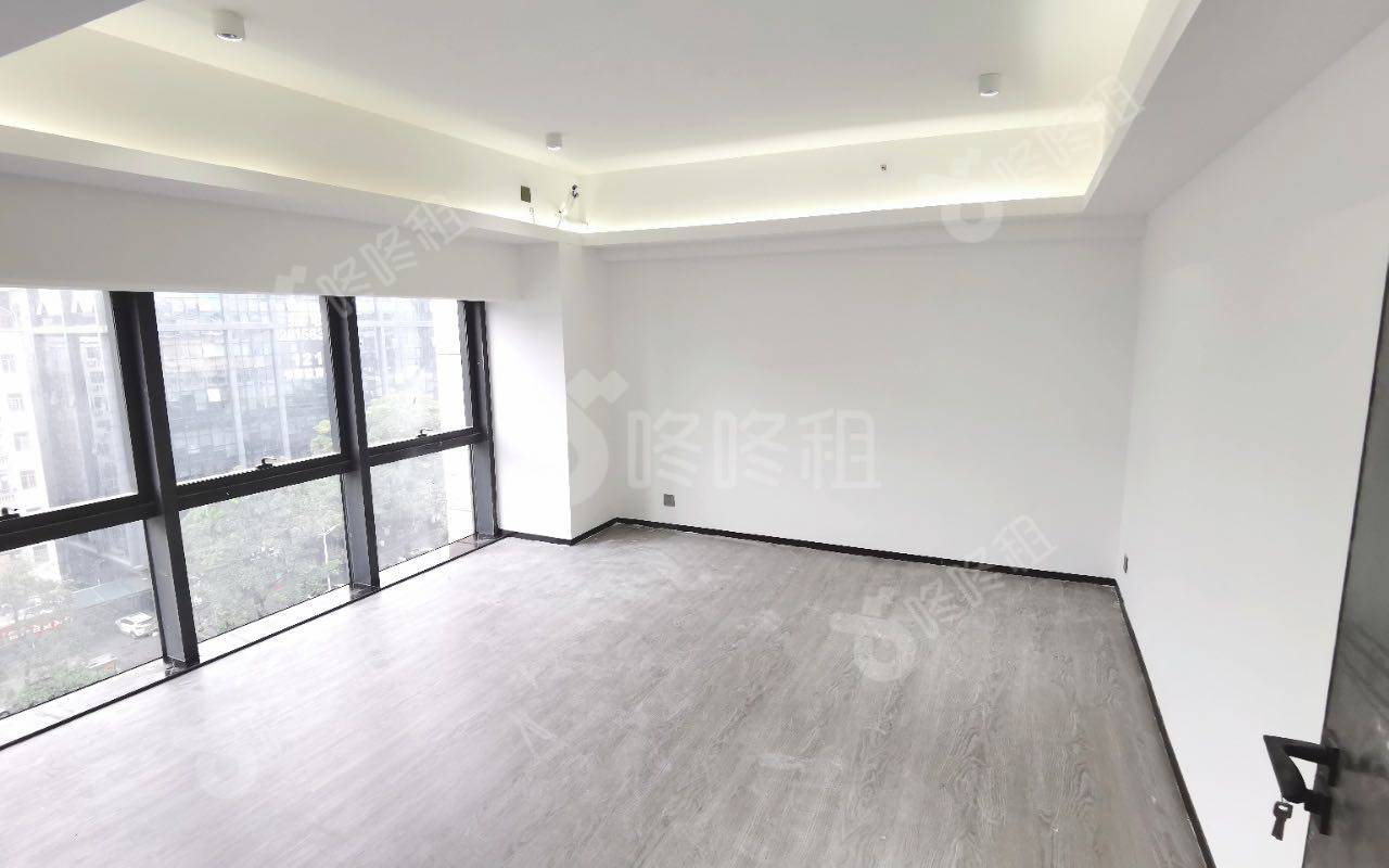 卓汇佳广场_347平_精装_办公室隔间