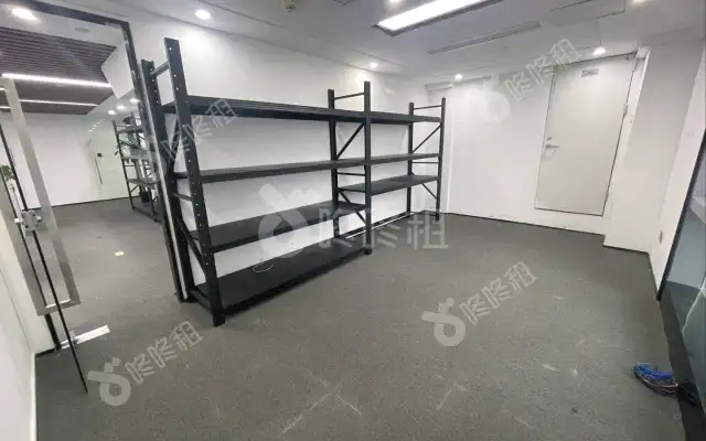 满京华SOHO艺峦_213平_精装_办公室房源出租