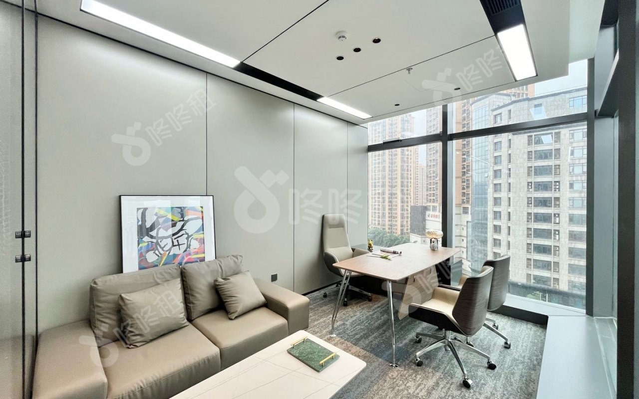 盛龙时代广场_233平_精装_办公室隔间