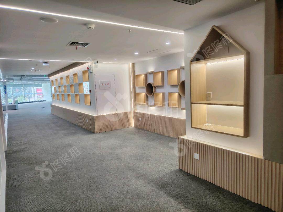 达实智能大厦_1278平_毛坯_办公室隔间