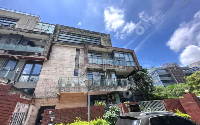 TCL国际E城_500平米_精装_办公室房源出租