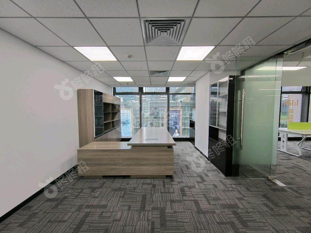 中科大厦_285平_豪装_办公室隔间