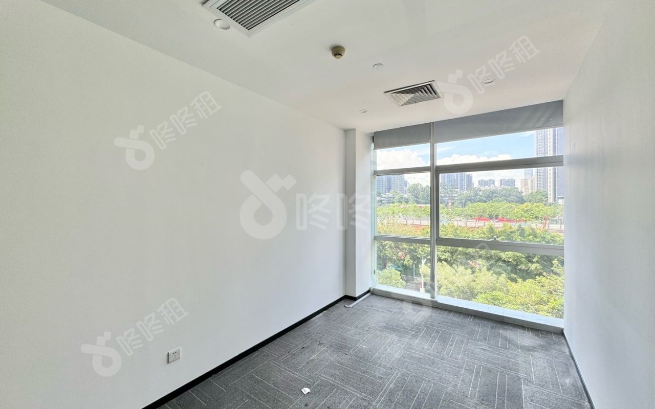 惠恒大厦_660平_豪装_办公室隔间