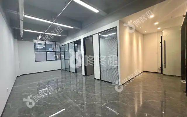 南科创启城_153平_豪装_办公室开间