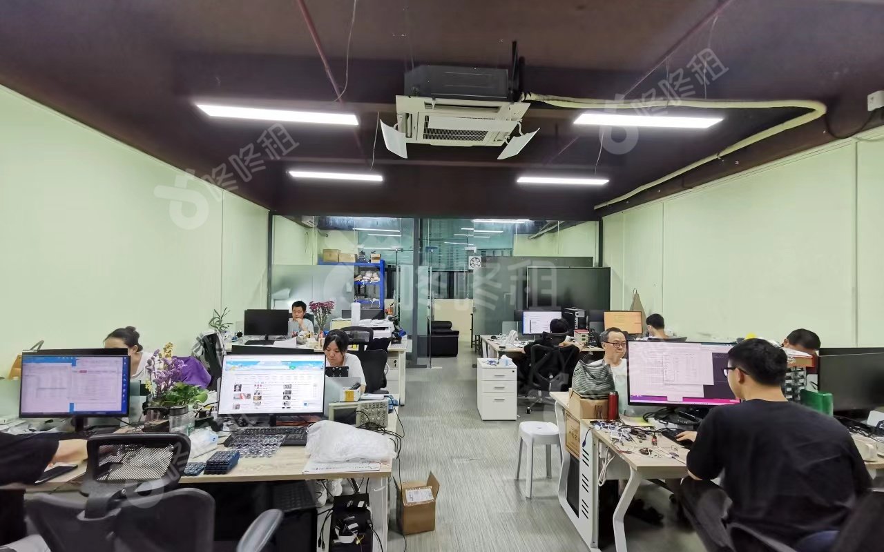 南山云谷二期_202平_精装_办公室开间