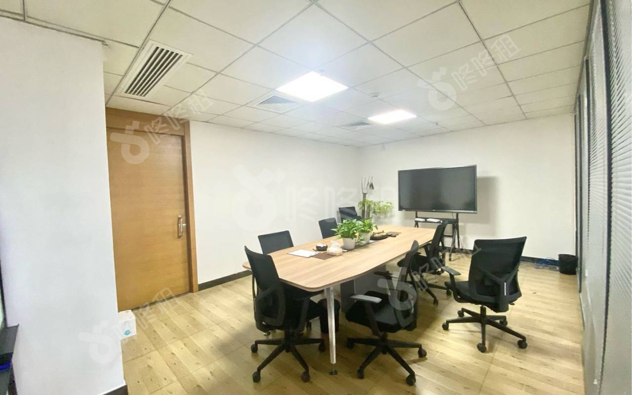 德维森大厦_462平_精装_办公室隔间