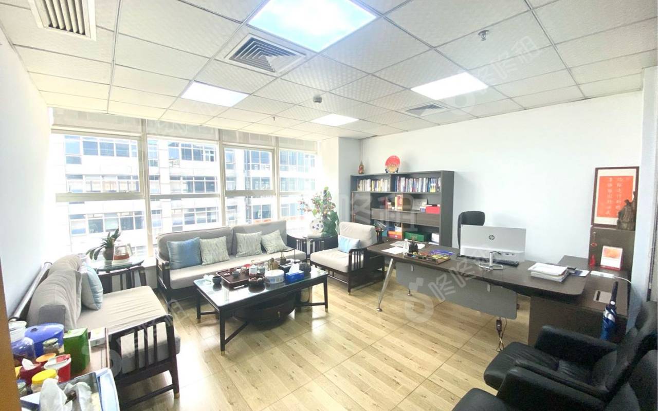 德维森大厦_462平_精装_办公室隔间